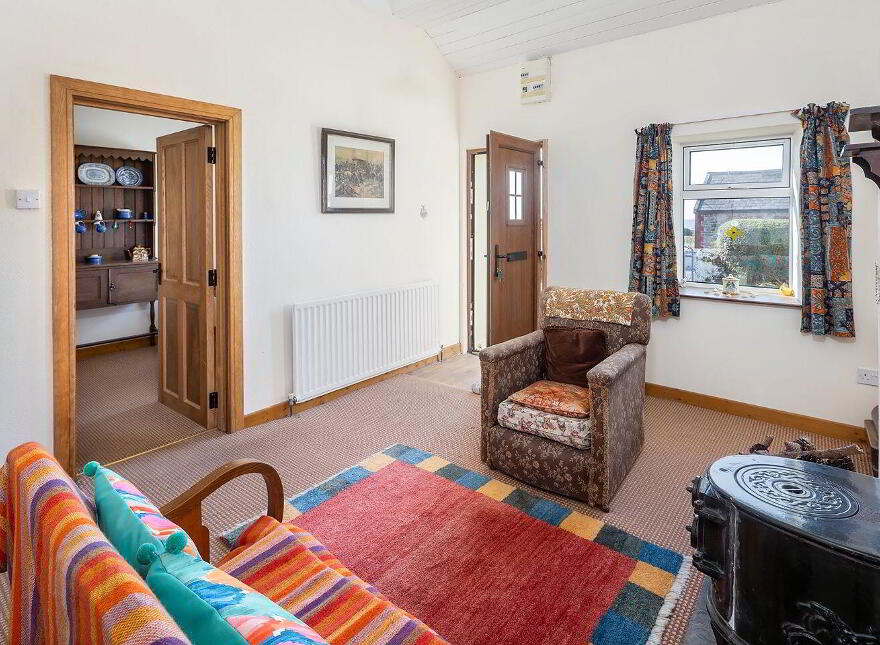 Ballycrenane, Coast Road, Garryvoe, P25N567
