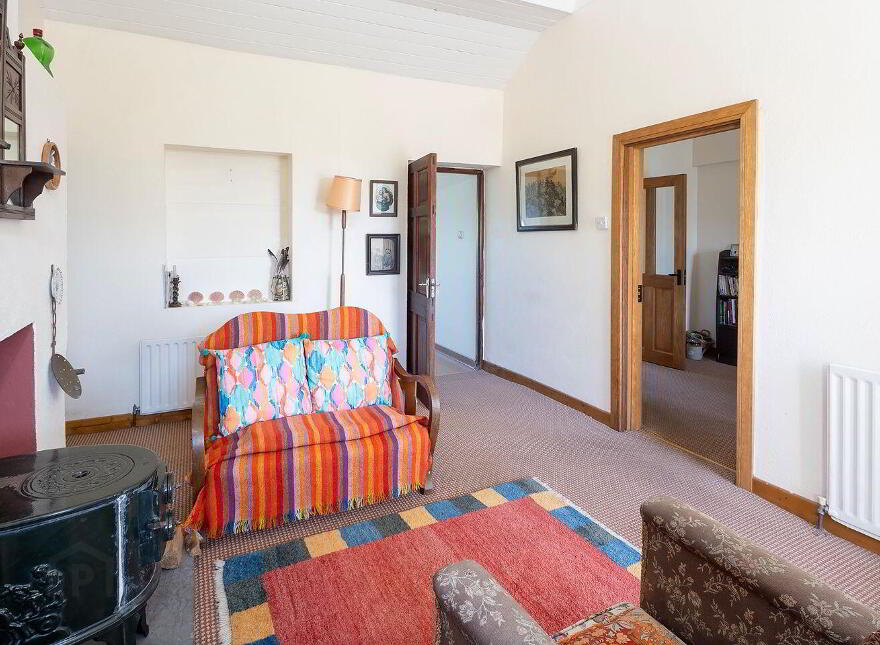 Ballycrenane, Coast Road, Garryvoe, P25N567