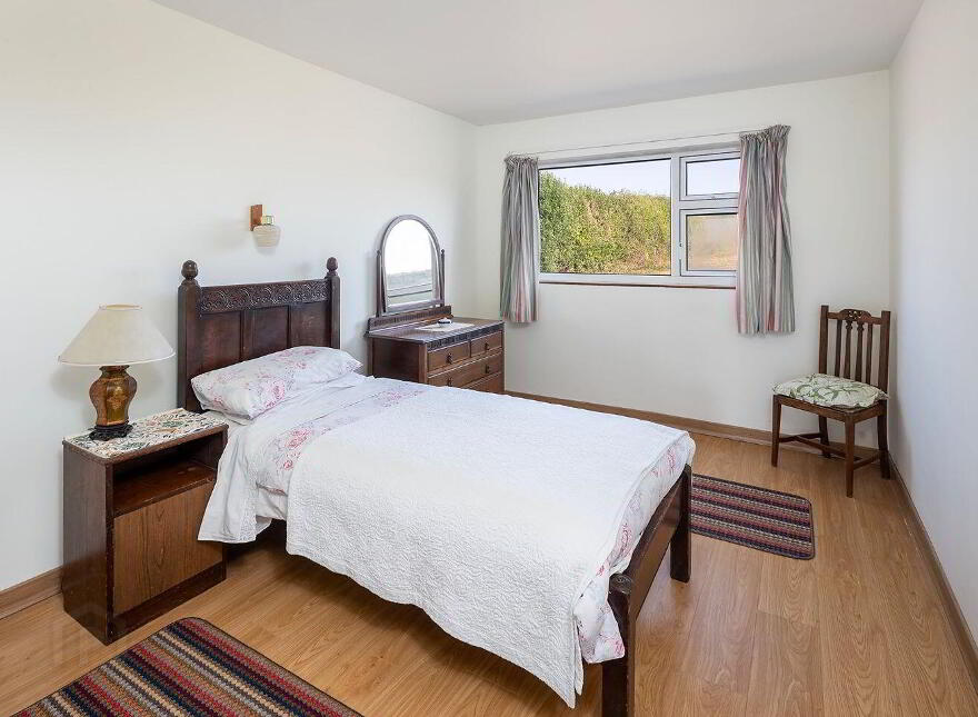 Ballycrenane, Coast Road, Garryvoe, P25N567
