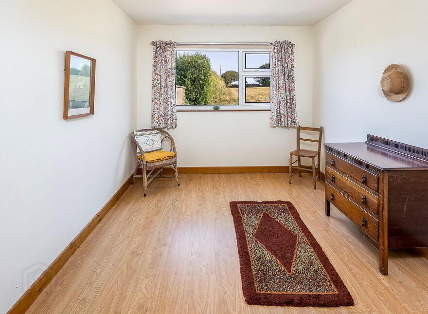Ballycrenane, Coast Road, Garryvoe, P25N567