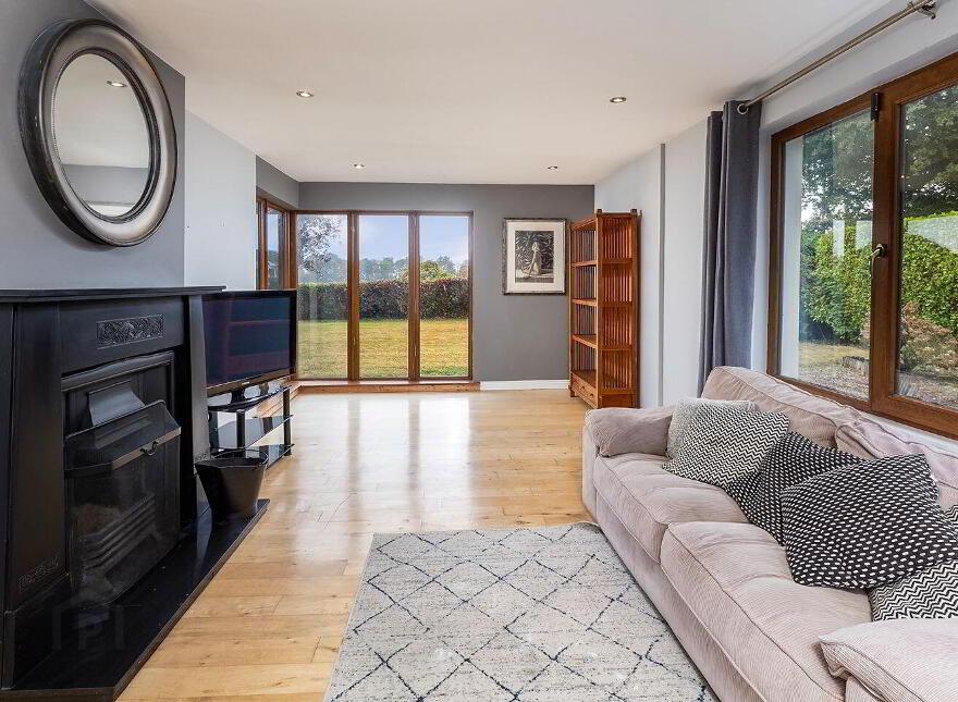 Mogeely Road, Castlemartyr, P25T027