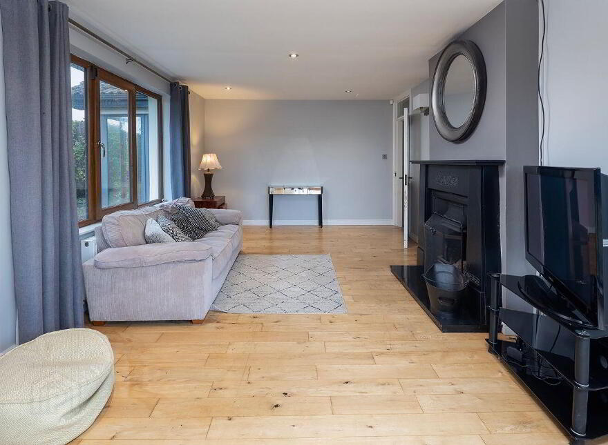 Mogeely Road, Castlemartyr, P25T027