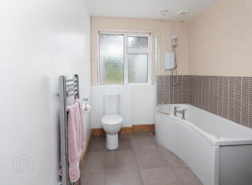 Mogeely Road, Castlemartyr, P25T027