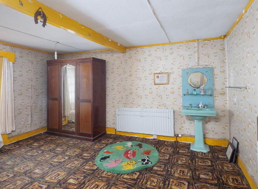 25 The Rock, St. Mary's Road, Midleton, P25Y732