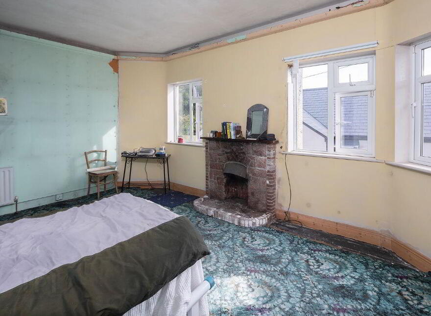 25 The Rock, St. Mary's Road, Midleton, P25Y732