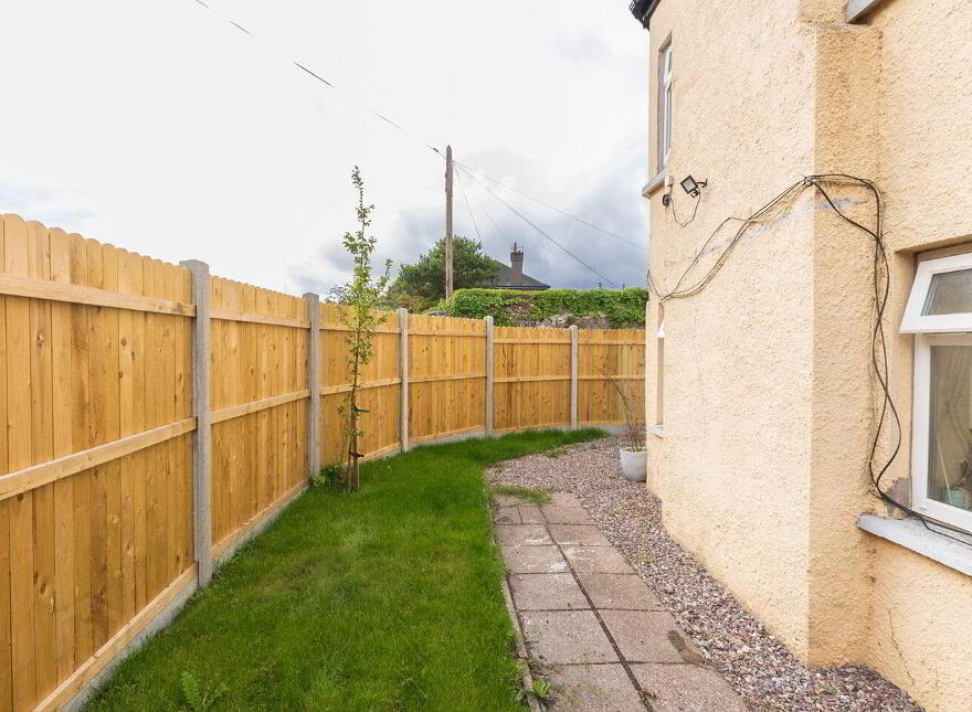 25 The Rock, St. Mary's Road, Midleton, P25Y732
