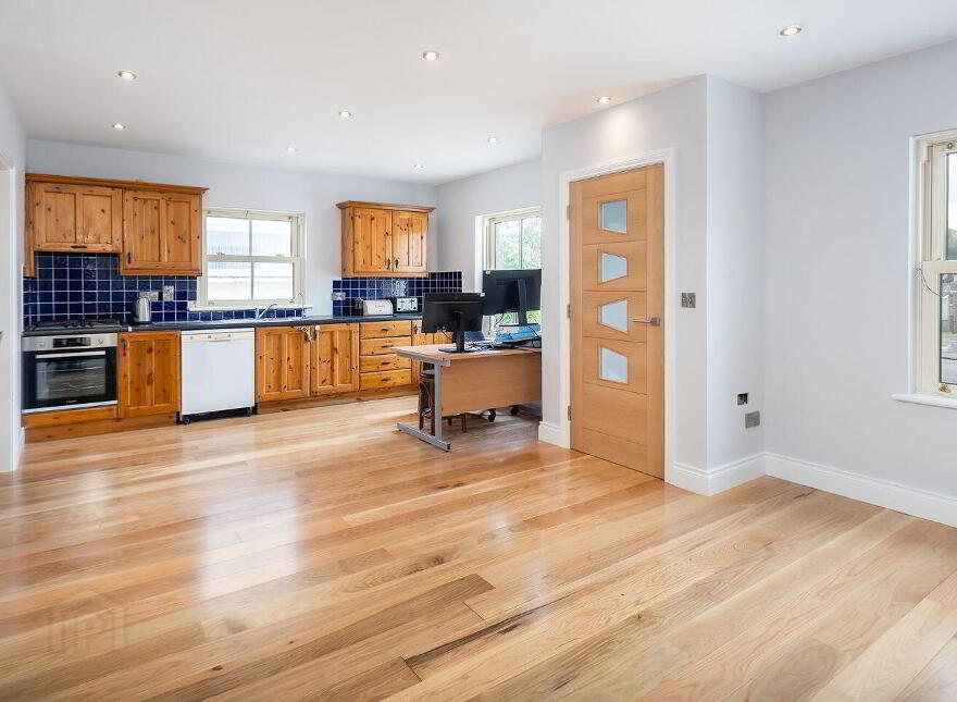 41 Woodview Lawn, Saleen, Midleton, P25F772