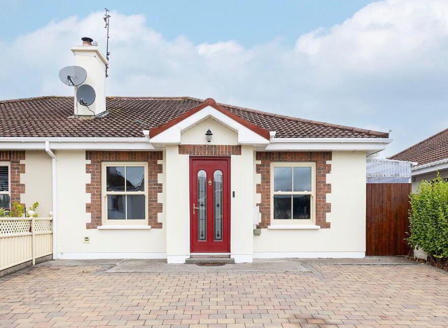 41 Woodview Lawn, Saleen, Midleton, P25F772
