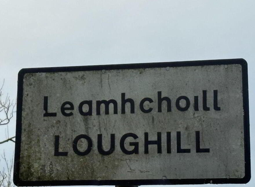 Loughill Village, Loughill