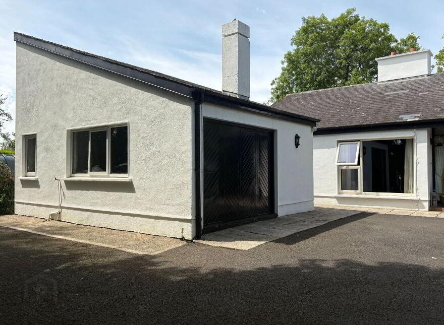 The Grove, Tuogh, Adare, V94P63H