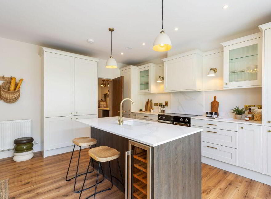 13 Suttonfield Paddocks, Kilternan, Carrickmines, Carrickmines, D18VR6P