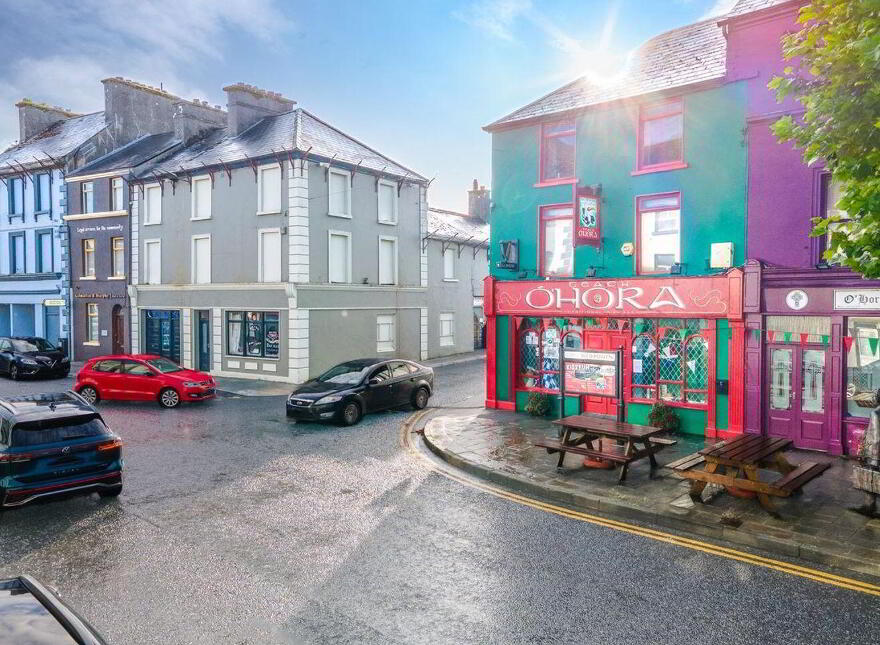 Teach Ó Hora, Main Street, Kiltimagh, F12X942