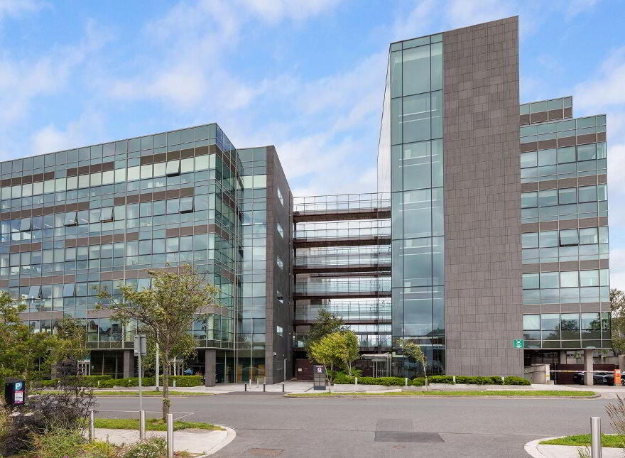 302 Suite Q House, 76 Furze Road, Sandyford, Sandyford, D18WC60 photo