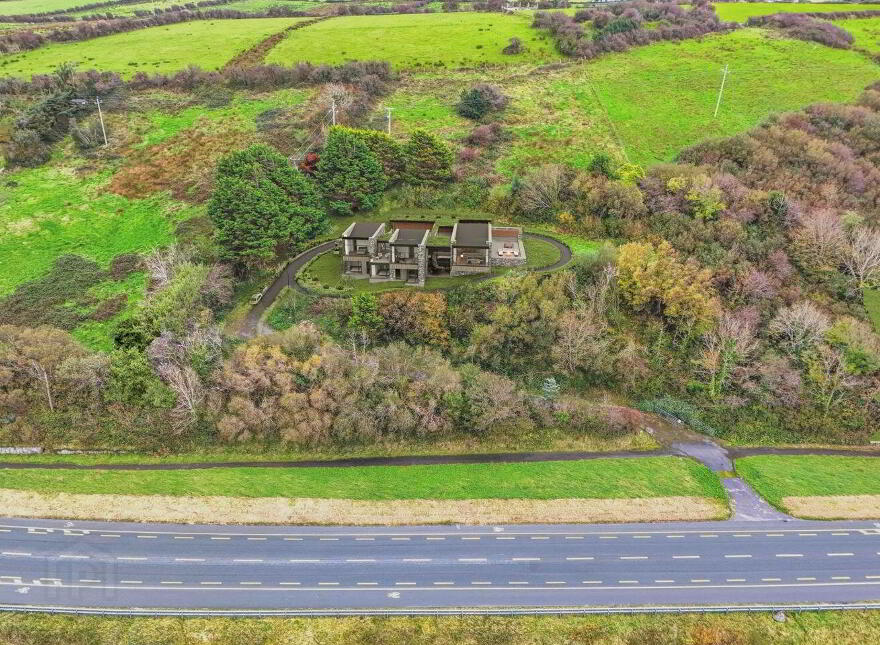 Tully, Strandhill, F91FE02