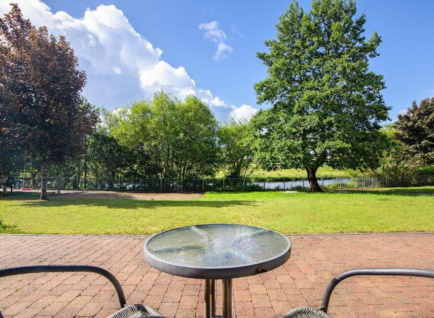 Apartment 301 River Oaks, Ballisodare, F91WY93