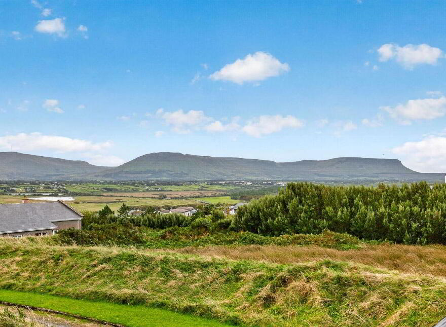 Mullaghmore, Mullaghmore, F91PF97