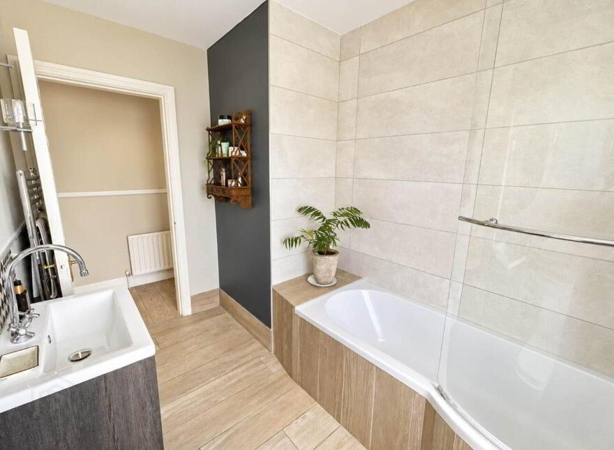 4 Primrose Gardens, Clarecastle, Ennis, V95K4PW