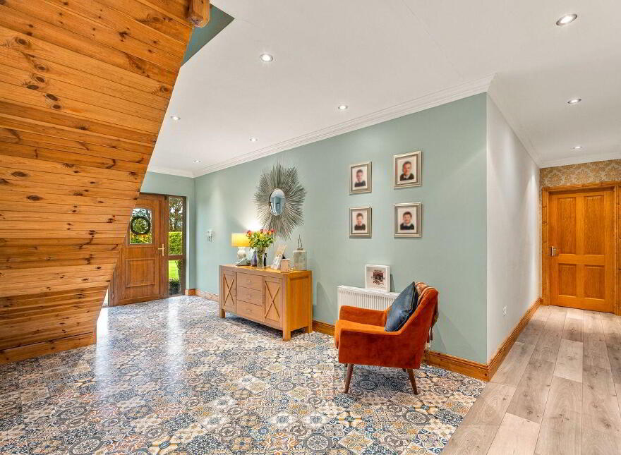 Capella House, Clownings, Corbally, W12DX80