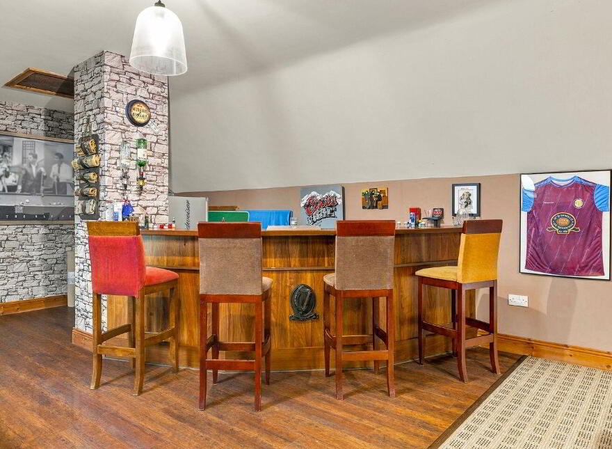 Capella House, Clownings, Corbally, W12DX80