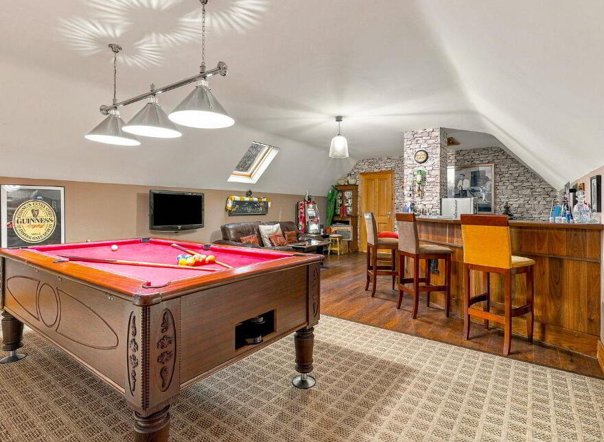 Capella House, Clownings, Corbally, W12DX80