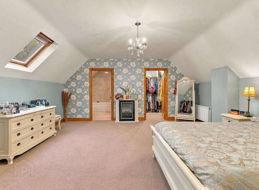 Capella House, Clownings, Corbally, W12DX80