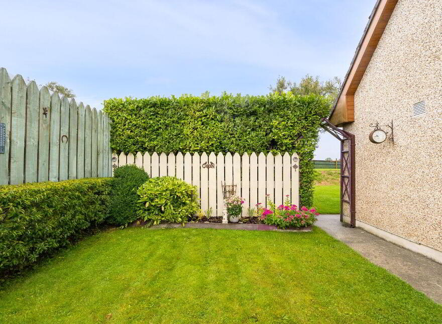 Capella House, Clownings, Corbally, W12DX80