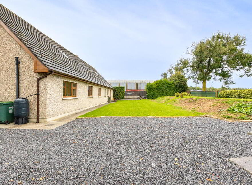 Capella House, Clownings, Corbally, W12DX80