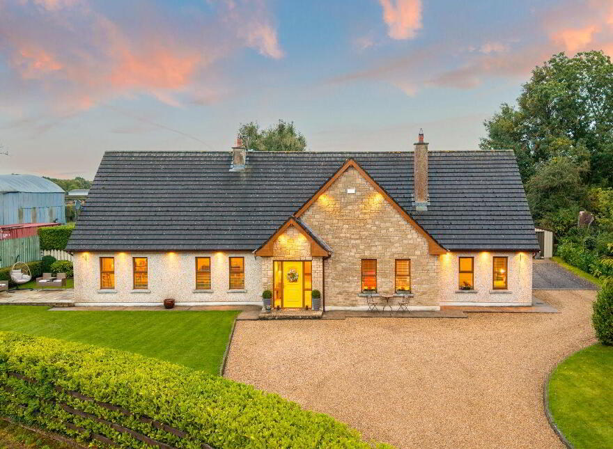 Capella House, Clownings, Corbally, W12DX80