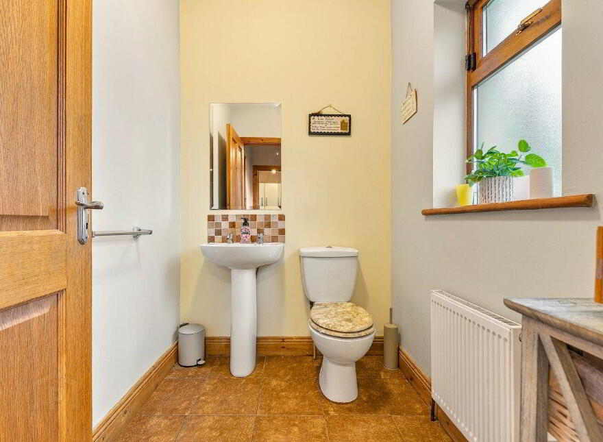 Capella House, Clownings, Corbally, W12DX80