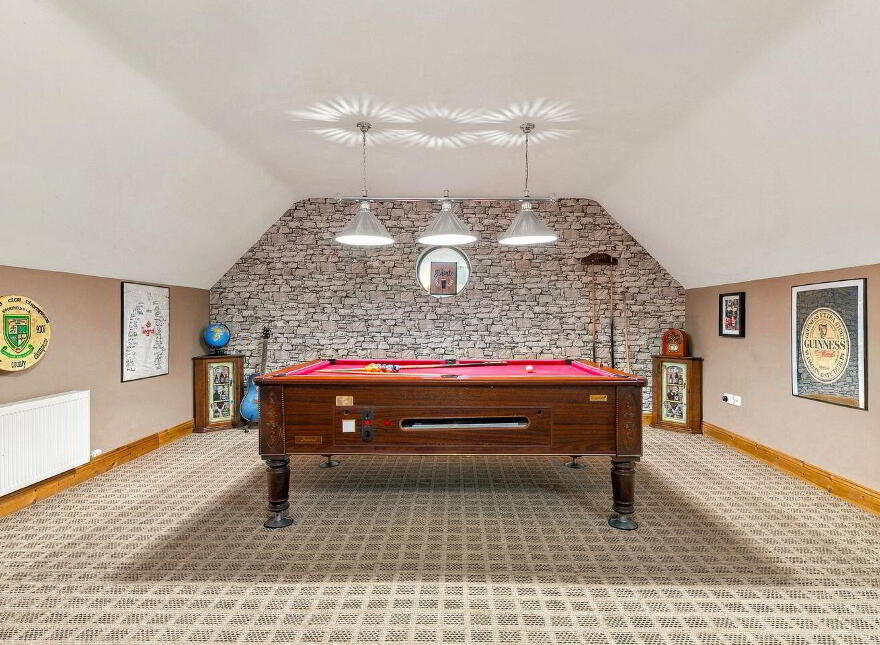 Capella House, Clownings, Corbally, W12DX80