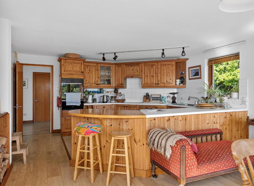 Knockcree House, 8 Mahee Island, Comber, Newtownards, BT23 6EP