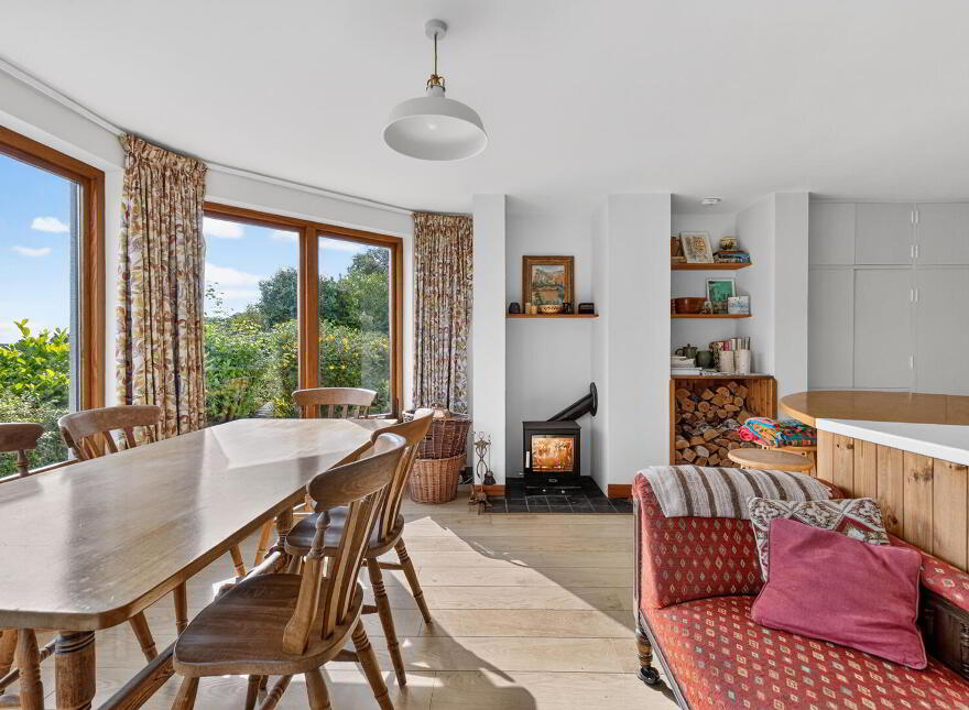 Knockcree House, 8 Mahee Island, Comber, Newtownards, BT23 6EP