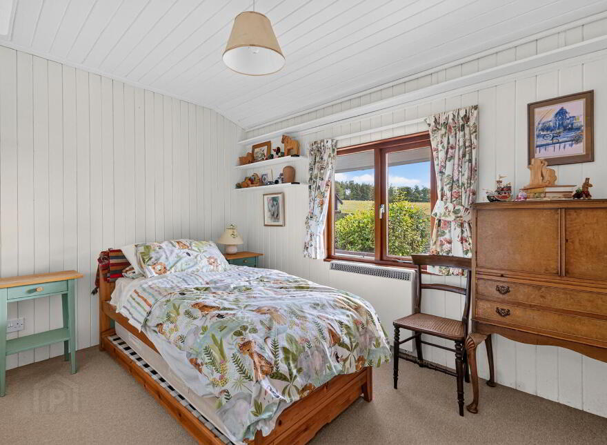 Knockcree House, 8 Mahee Island, Comber, Newtownards, BT23 6EP