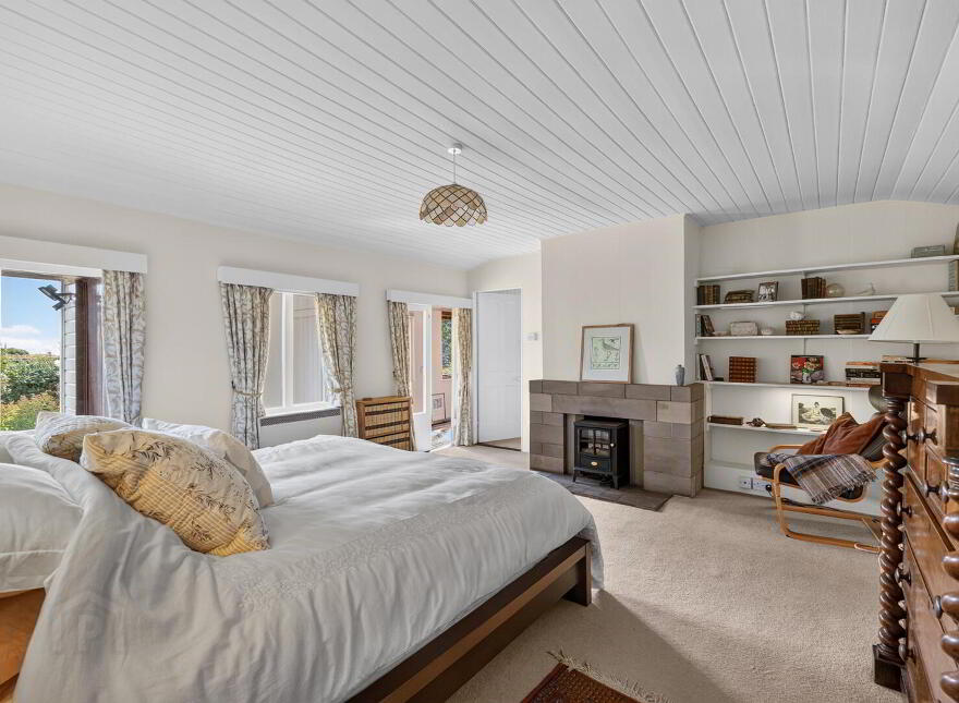 Knockcree House, 8 Mahee Island, Comber, Newtownards, BT23 6EP