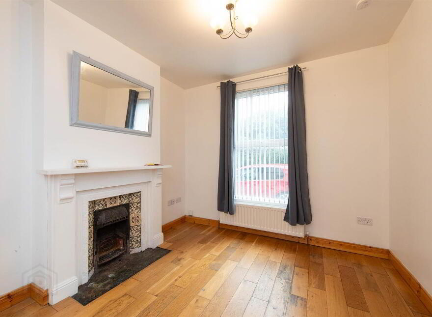 34 Princes Street, Dromore, BT25 1AY