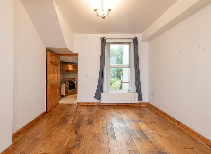 34 Princes Street, Dromore, BT25 1AY