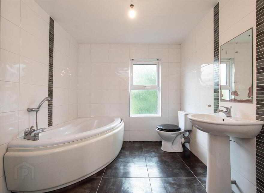 34 Princes Street, Dromore, BT25 1AY