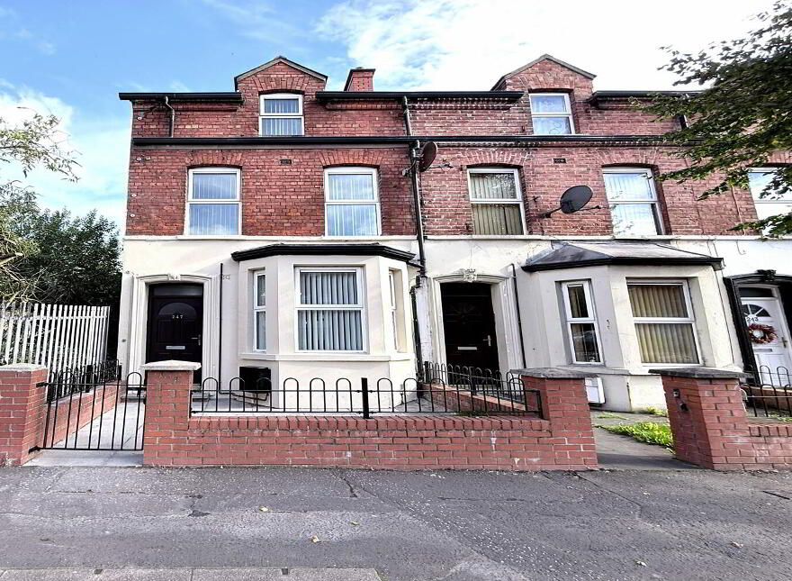 247 Springfield Road, Belfast, BT12 7DD