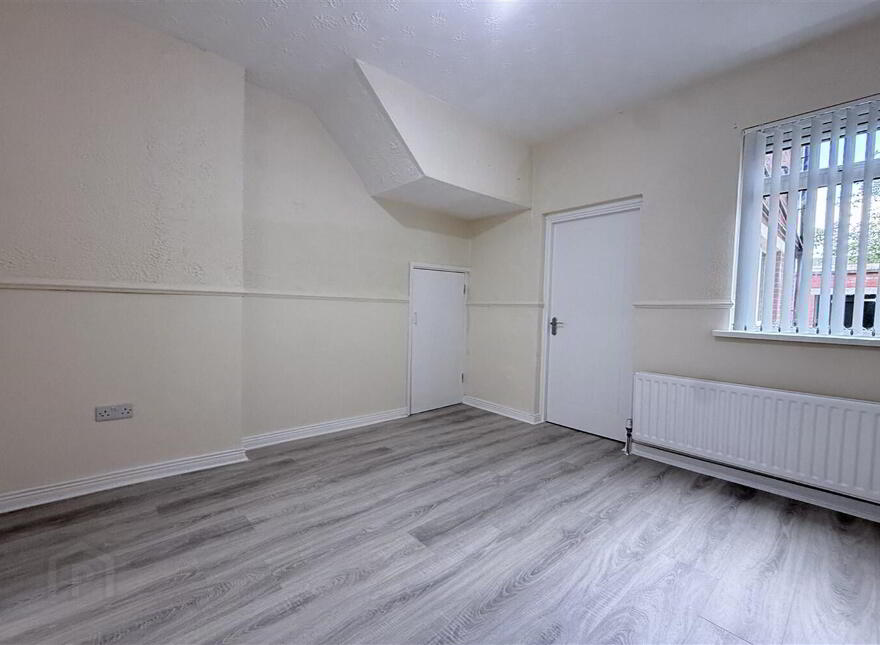247 Springfield Road, Belfast, BT12 7DD