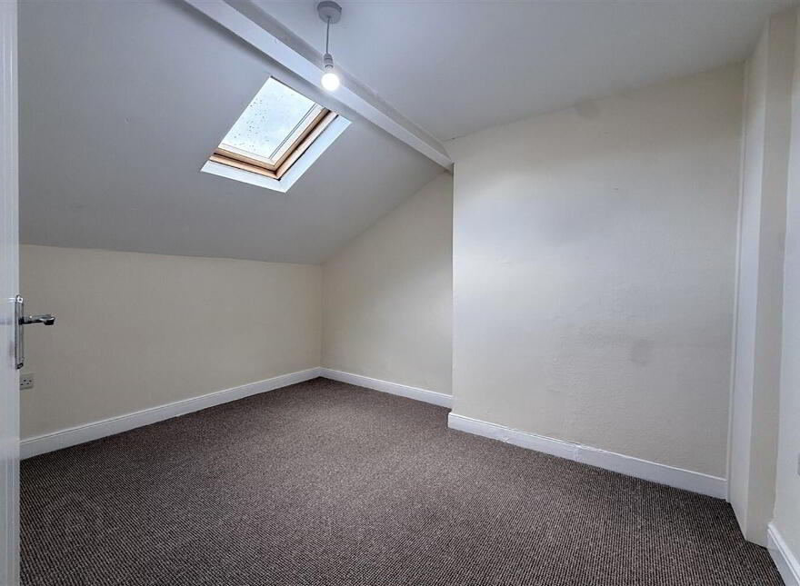247 Springfield Road, Belfast, BT12 7DD