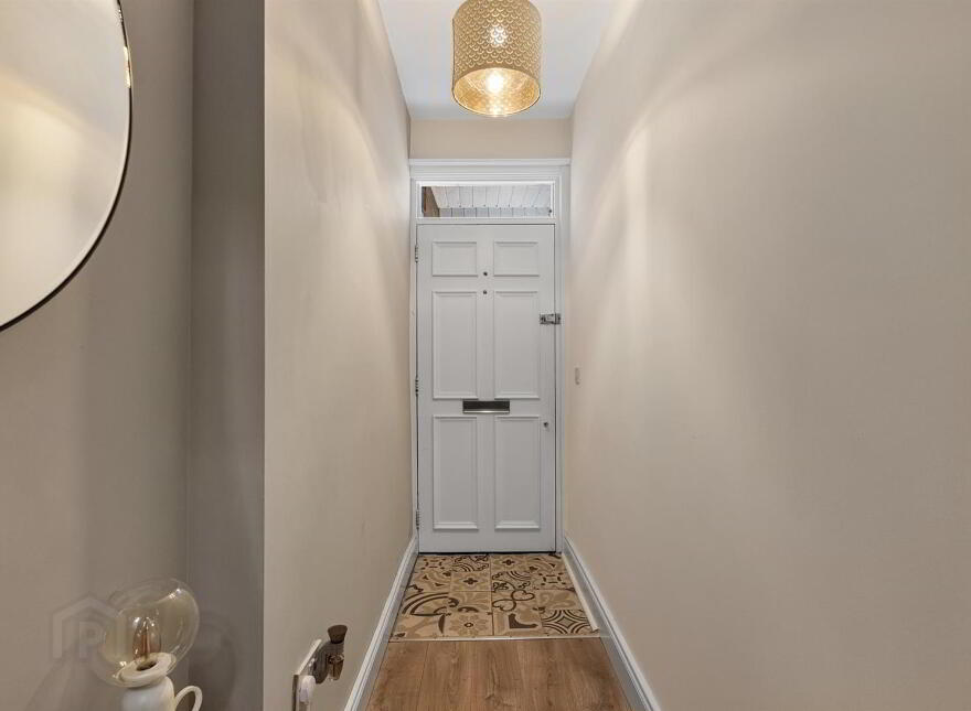 204 Cregagh Road, Belfast, BT6 9EU