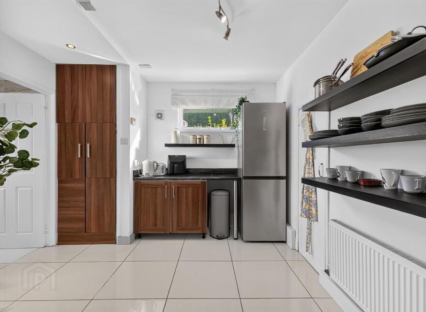 204 Cregagh Road, Belfast, BT6 9EU