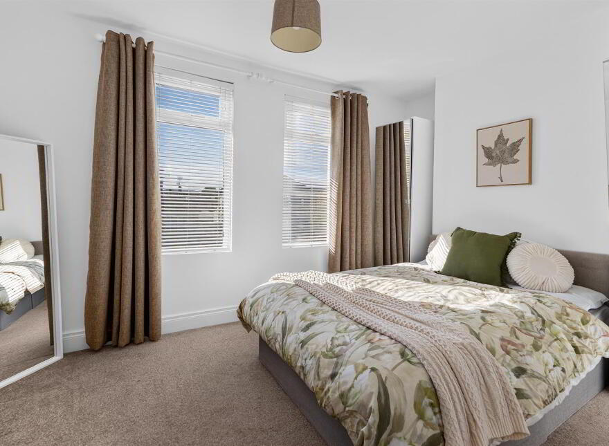 204 Cregagh Road, Belfast, BT6 9EU