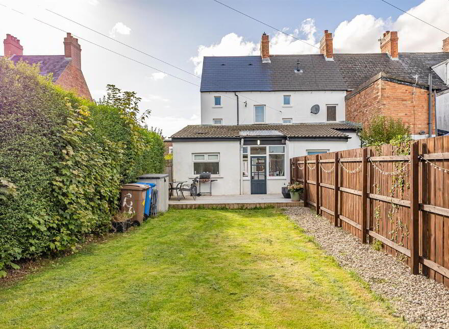 204 Cregagh Road, Belfast, BT6 9EU