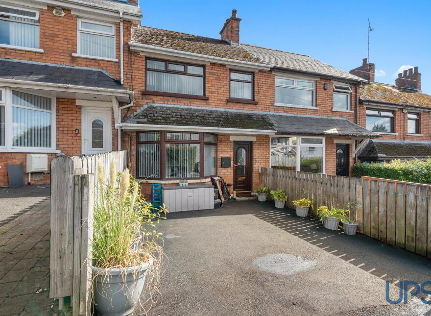69 Sunnyhill Park, Upper Dunmurry Lane, Belfast, BT17 0PY