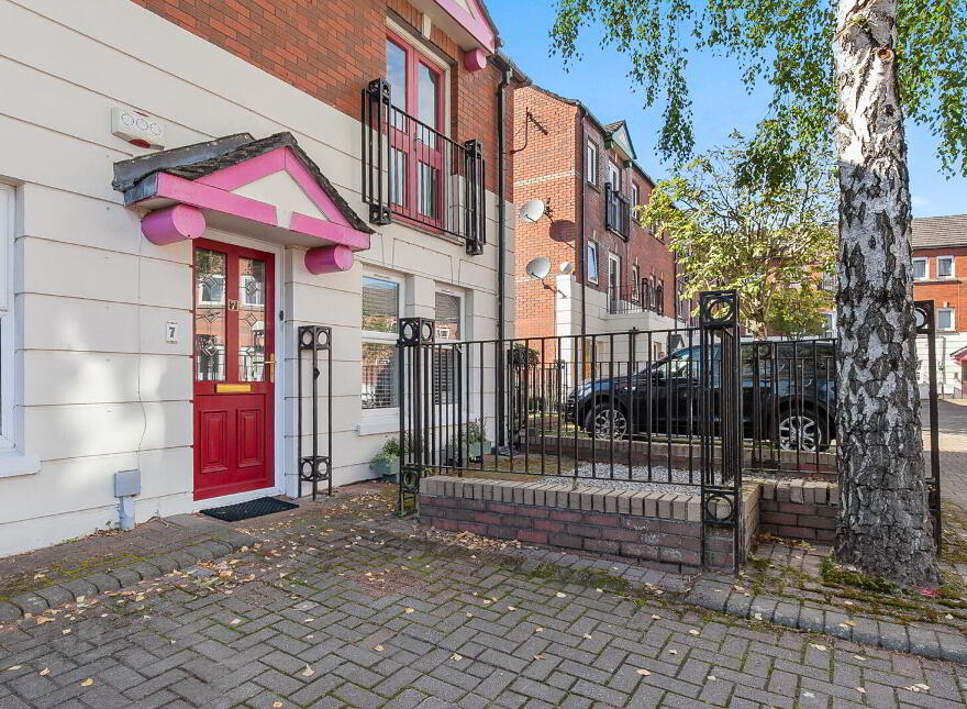 7 Ferndale Court, Lisburn Road, Belfast, BT9 7EE
