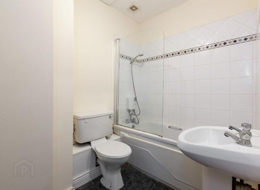 35 Mountjoy Square, Dublin 1, D01P443