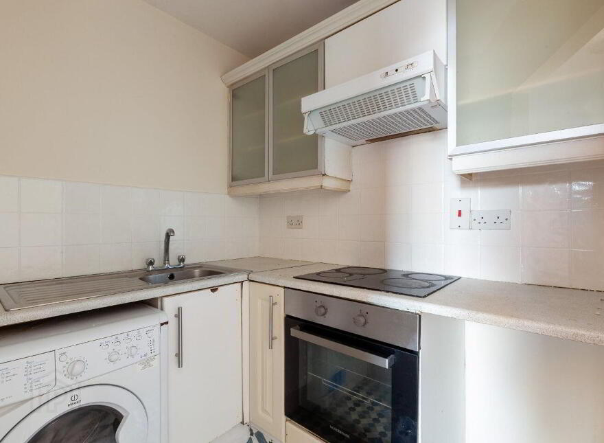 35 Mountjoy Square, Dublin 1, D01P443