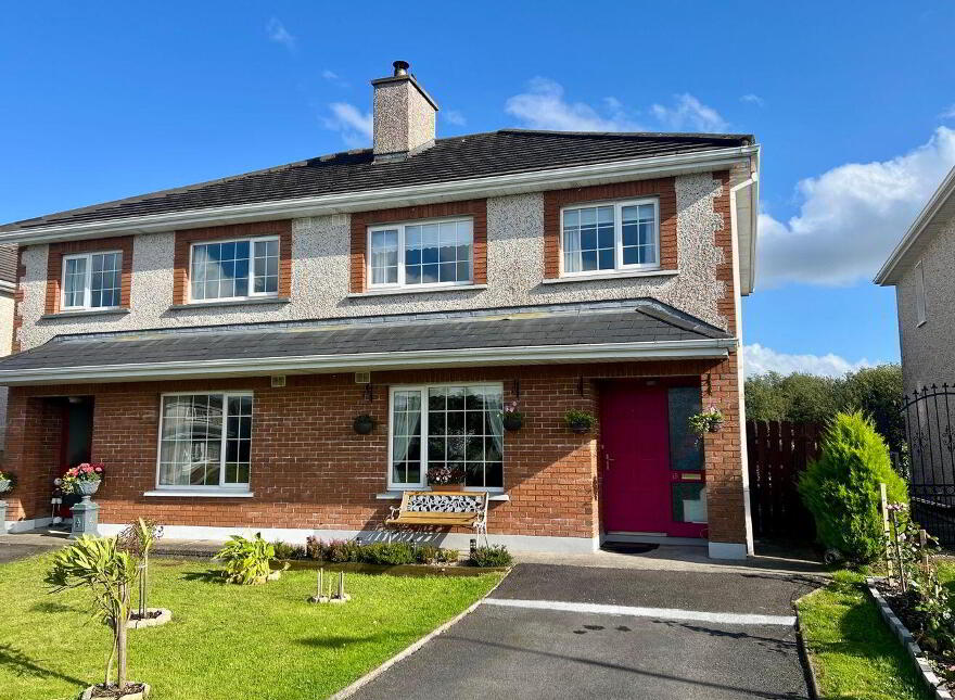 19 Gladesville, Castlebar, F23W677
