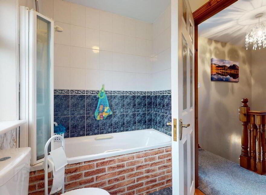 19 Gladesville, Castlebar, F23W677